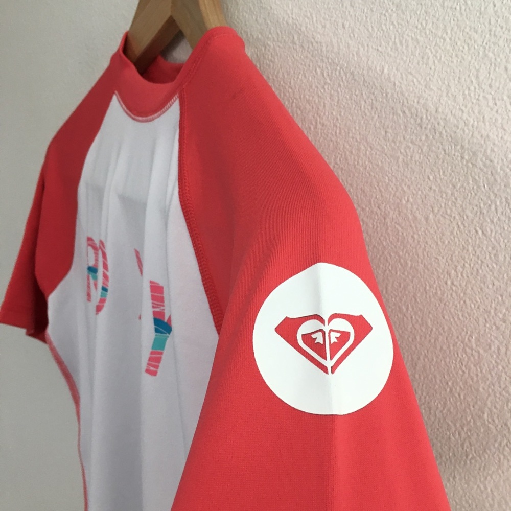 Roxy | Rash Guard Top - Picture 2 of 10